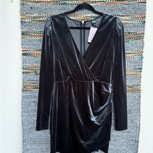 Short and Sexy Wild Fable Dress!